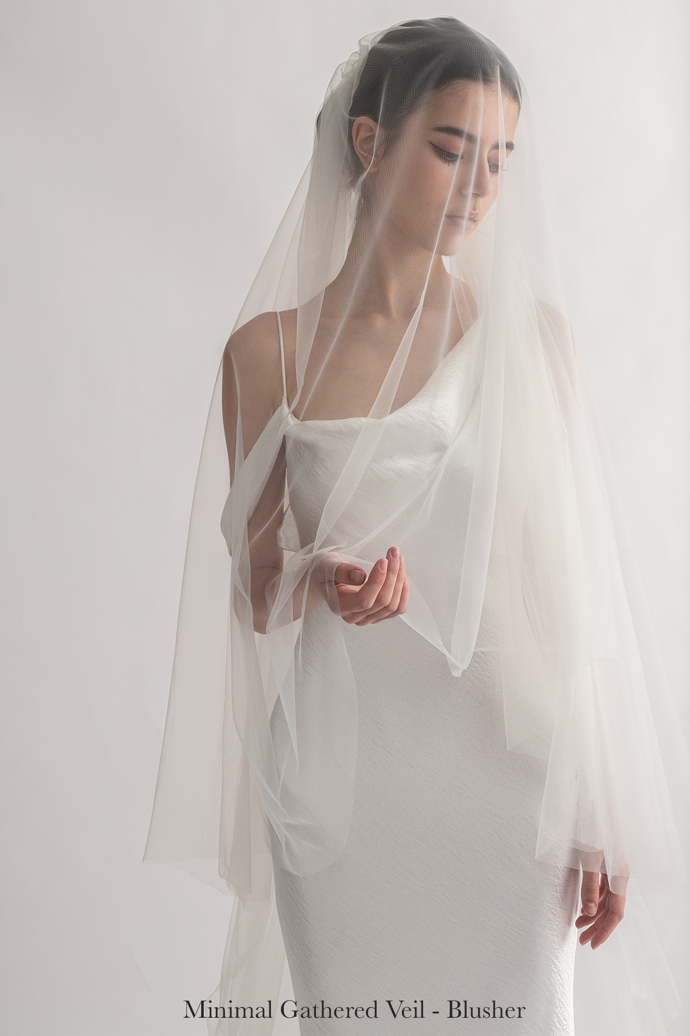 N1 - MINIMAL GATHERED VEIL