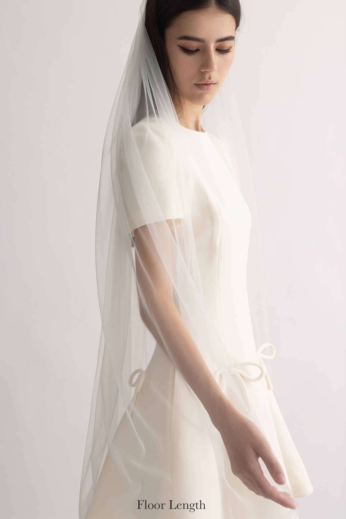 N1 - MINIMAL GATHERED VEIL