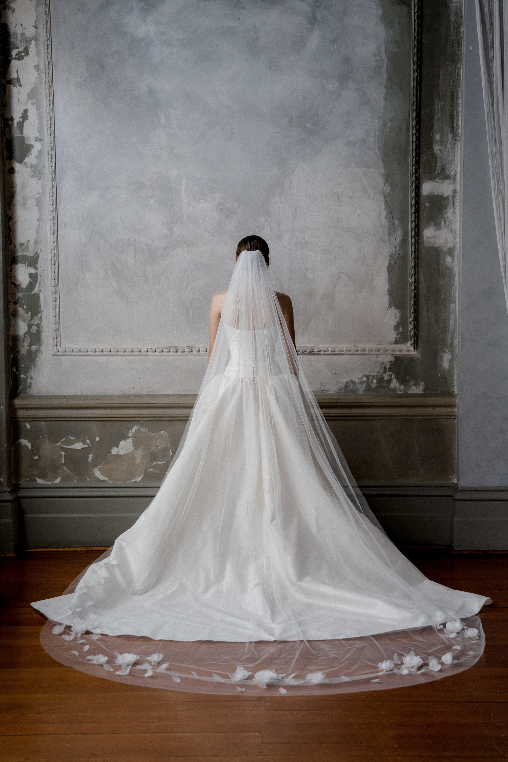 N14 - Summer Garden Veil